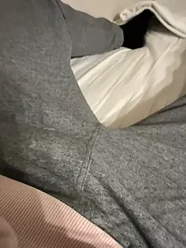 Snapshot of young1fucker chatting on December 2024 01:11:02 PM young1fucker online show from December 2024 01:11:02 PM