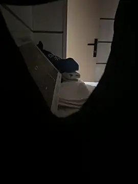 Snapshot of young1fucker chatting on December 2024 02:32:01 PM young1fucker online show from December 2024 02:32:01 PM