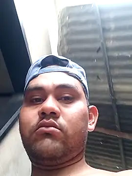 travieso2893 online show from November 2025 06:52:02 PM