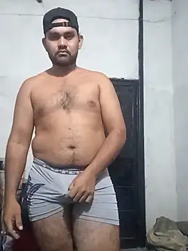 travieso2893 online show from February 2026 03:12:01 AM