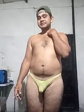 Snapshot of travieso2893 chatting on May 2026 03:45:02 AM travieso2893 online show from May 2026 03:45:02 AM