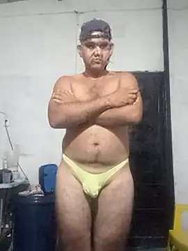 Snapshot of travieso2893 chatting on May 2026 02:40:02 AM travieso2893 online show from May 2026 02:40:02 AM