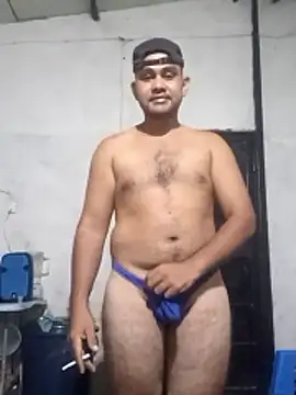 Snapshot of travieso2893 chatting on May 2026 02:07:01 AM travieso2893 online show from May 2026 02:07:01 AM
