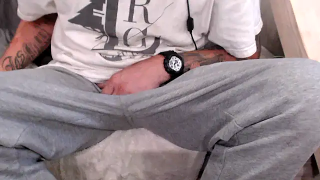 Snapshot of JohnnyKorrupt_ chatting on October 2025 03:05:01 AM JohnnyKorrupt online show from October 2025 03:05:01 AM