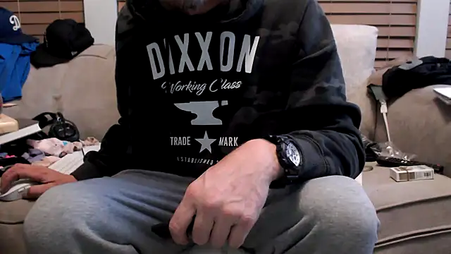 Snapshot of JohnnyKorrupt_ chatting on October 2025 09:32:01 AM JohnnyKorrupt online show from October 2025 09:32:01 AM