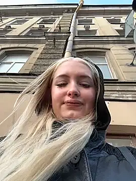 Snapshot of Milkyy_wway chatting on November 2025 07:16:01 AM Milkyy wway online show from November 2025 07:16:01 AM