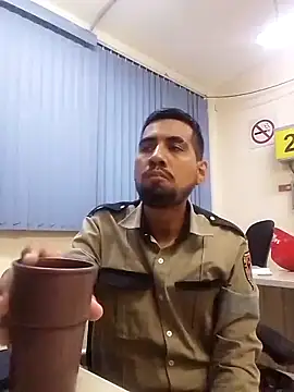 Snapshot of EnriquePersian197 chatting on January 2025 01:30:01 AM EnriquePersian197 online show from January 2025 01:30:01 AM