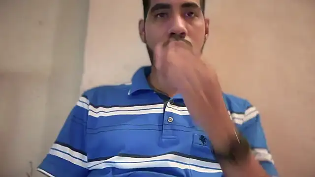 Snapshot of EnriquePersian197 chatting on January 2025 04:09:01 PM EnriquePersian197 online show from January 2025 04:09:01 PM