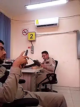 Snapshot of EnriquePersian197 chatting on January 2025 06:09:02 PM EnriquePersian197 online show from January 2025 06:09:02 PM