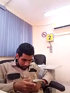 Snapshot of EnriquePersian197 chatting on February 2025 06:24:01 PM EnriquePersian197 online show from February 2025 06:24:01 PM