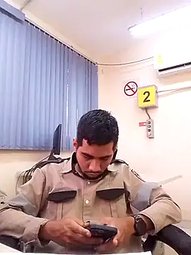 Snapshot of EnriquePersian197 chatting on March 2025 02:26:01 PM EnriquePersian197 online show from March 2025 02:26:01 PM