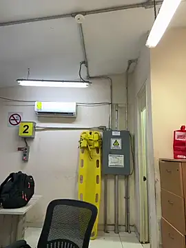 Snapshot of EnriquePersian197 chatting on October 2025 01:06:01 AM EnriquePersian197 online show from October 2025 01:06:01 AM