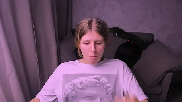 kirraa  online show from January 2025 09:14:02 PM