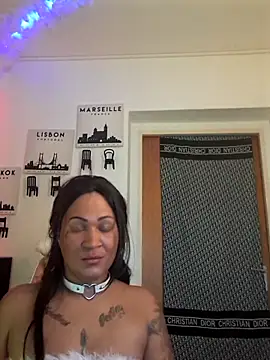 Snapshot of Jaylaloveofficial chatting on January 2025 05:55:02 PM Jaylaloveofficial online show from January 2025 05:55:02 PM