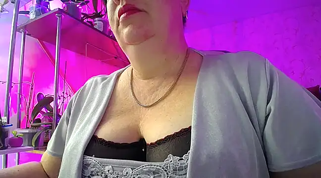 Snapshot of _Sweet_Woman chatting on January 2025 04:04:01 AM Sweet Woman online show from January 2025 04:04:01 AM