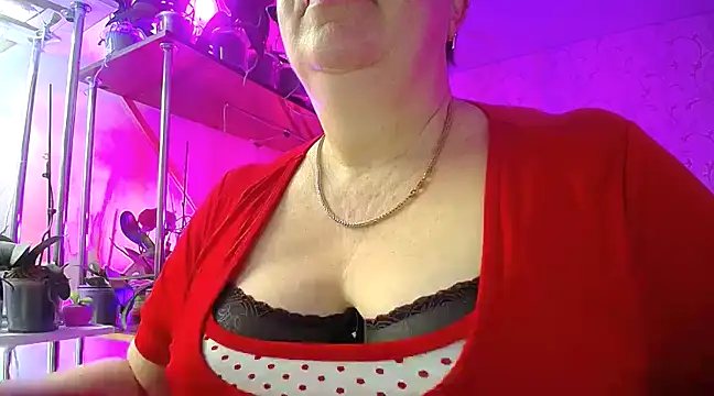 Snapshot of _Sweet_Woman chatting on February 2025 05:28:02 AM Sweet Woman online show from February 2025 05:28:02 AM