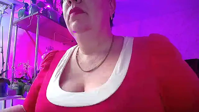 Snapshot of _Sweet_Woman chatting on February 2025 03:18:02 PM Sweet Woman online show from February 2025 03:18:02 PM