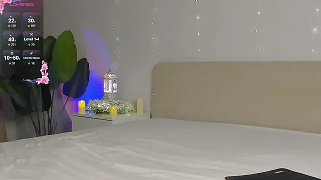 Snapshot of Emmanuelleee chatting on December 2025 06:09:01 AM Emmanuelleee online show from December 2025 06:09:01 AM