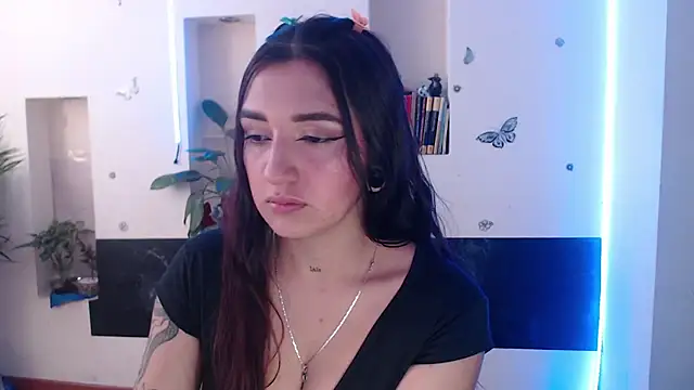 Lia-mitch online show from January 2025 06:31:01 PM