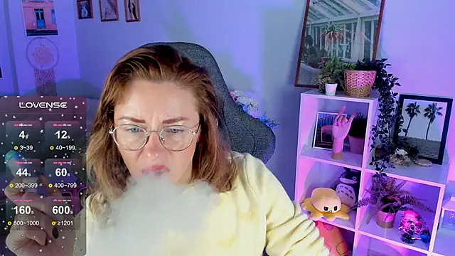 Snapshot of LadyIzabel chatting on March 2025 02:34:01 AM LadyIzabel online show from March 2025 02:34:01 AM