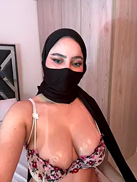 amaal  online show from October 2025 05:56:01 PM