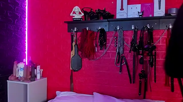 sarita moller online show from March 2026 02:28:01 AM