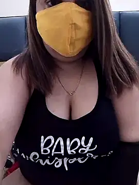 Naughty-Trisha online show from February 2026 04:40:02 PM