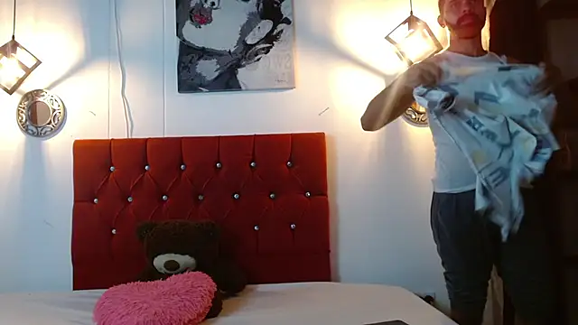 max ashley mds online show from January 2025 06:52:01 PM