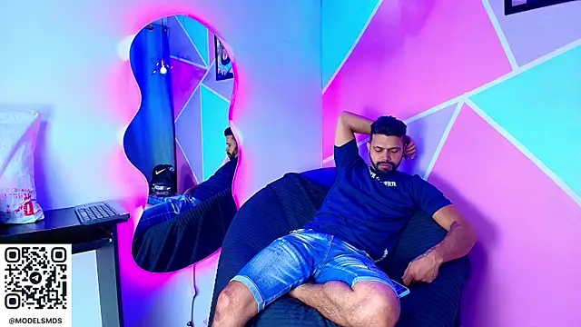 max ashley mds online show from December 2025 01:51:01 PM