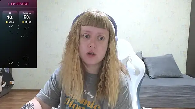 June shy0 online show from May 2026 07:14:02 AM