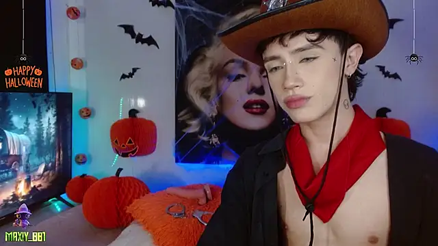 maxiy 001 online show from October 2025 10:41:01 PM