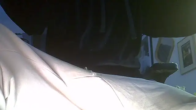 Snapshot of Bigone_uncut chatting on October 2025 03:23:02 PM Bigone uncut online show from October 2025 03:23:02 PM