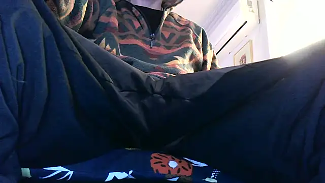 Snapshot of Bigone_uncut chatting on February 2026 04:11:02 PM Bigone uncut online show from February 2026 04:11:02 PM