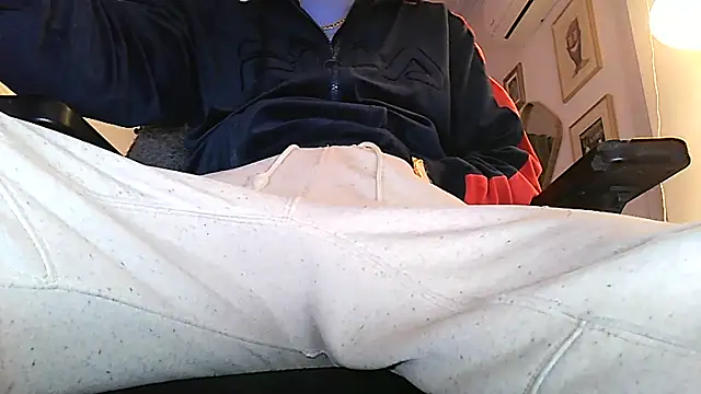 Snapshot of Bigone_uncut chatting on February 2026 05:21:01 PM Bigone uncut online show from February 2026 05:21:01 PM