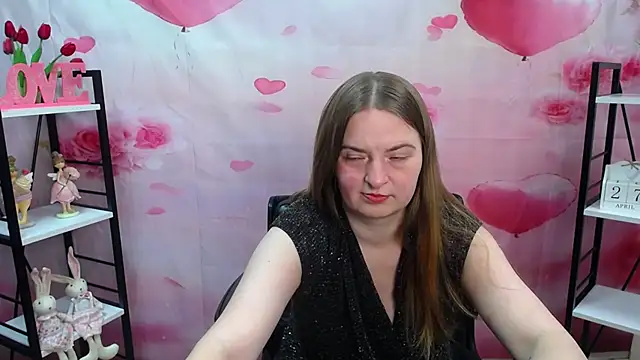 FreyaDak online show from April 2026 05:11:01 PM