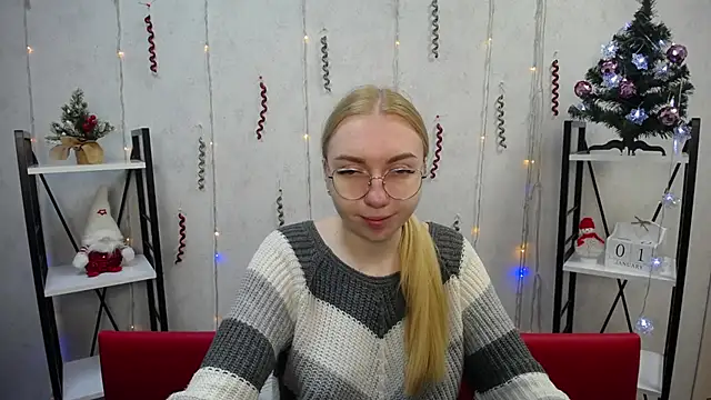 Snapshot of BeatriceFly chatting on January 2025 06:11:02 AM BeatriceFly online show from January 2025 06:11:02 AM