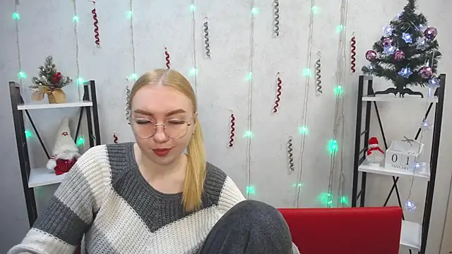 Snapshot of BeatriceFly chatting on January 2025 09:15:01 AM BeatriceFly online show from January 2025 09:15:01 AM