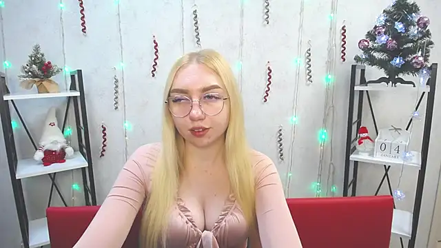 Snapshot of BeatriceFly chatting on January 2025 03:39:01 PM BeatriceFly online show from January 2025 03:39:01 PM