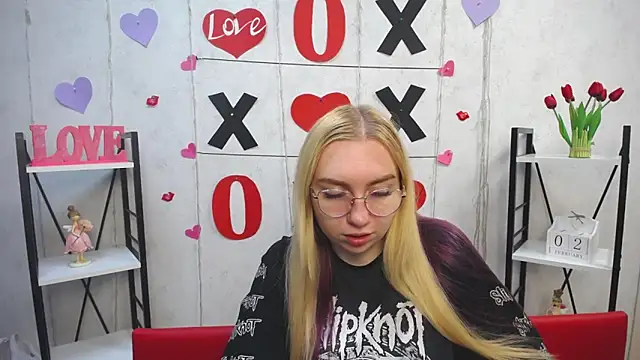 Snapshot of BeatriceFly chatting on February 2025 09:19:01 AM BeatriceFly online show from February 2025 09:19:01 AM