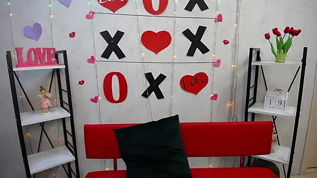 Snapshot of BeatriceFly chatting on February 2025 06:28:01 AM BeatriceFly online show from February 2025 06:28:01 AM