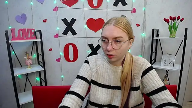 Snapshot of BeatriceFly chatting on February 2025 06:07:01 AM BeatriceFly online show from February 2025 06:07:01 AM