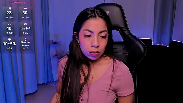 Mia Gothzx online show from January 2025 01:17:01 PM