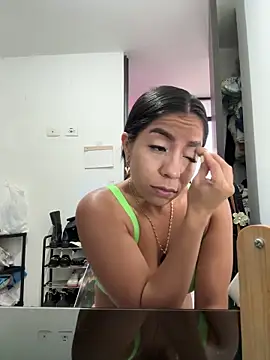 Mia Gothzx online show from May 2026 11:42:02 AM