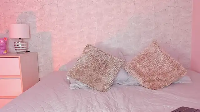 DahianaWalcott online show from February 2025 02:07:02 AM