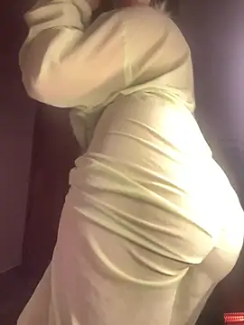 Snapshot of Ghazala-bitsh chatting on January 2025 09:29:01 PM Ghazala-bitsh online show from January 2025 09:29:01 PM