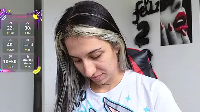 Snapshot of tammyandrade_ chatting on December 2025 02:12:02 PM tammyandrade online show from December 2025 02:12:02 PM