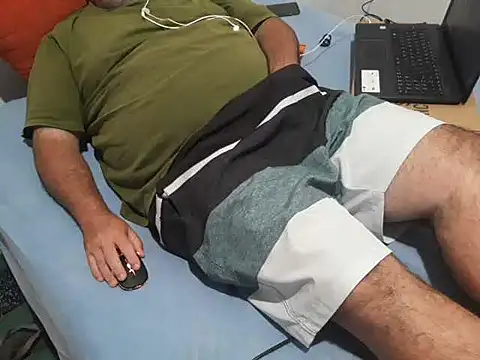 mfreitas005 online show from January 2025 12:27:02 AM