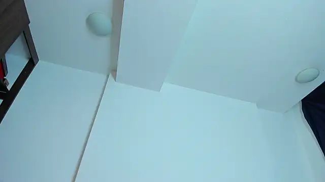 Snapshot of emiily15__ chatting on January 2025 09:10:01 PM emiily15 online show from January 2025 09:10:01 PM