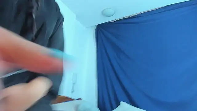 Snapshot of emiily15__ chatting on January 2025 08:36:02 PM emiily15 online show from January 2025 08:36:02 PM