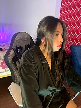 Snapshot of emiily15__ chatting on September 2025 05:57:02 PM emiily15 online show from September 2025 05:57:02 PM